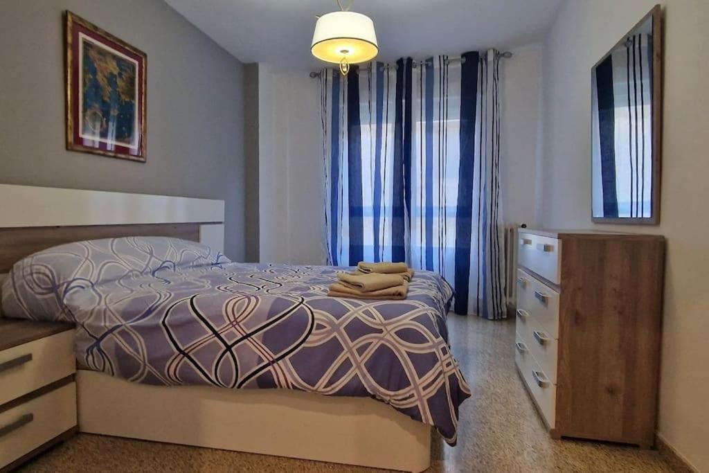 Precioso Apartamento En Centro Granada Luaran gambar